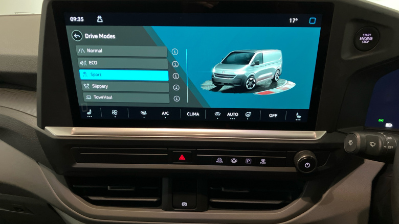 Volkswagen Transporter T32 Swb Electric 160kW 65kWh Commerce Pro Van Auto